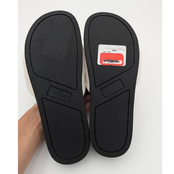 Open Edit Twisted Knot Flat Sandals Women's White/Black Size US7.5M EU38 - Picture 8 of 13